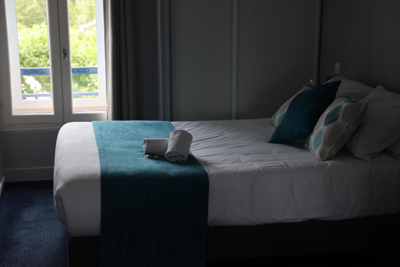 Un Hotel Sur Le Port Λα Ροσέλ Εξωτερικό φωτογραφία