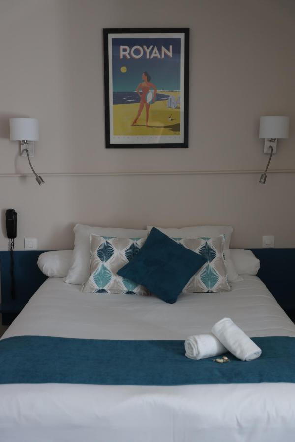 Un Hotel Sur Le Port Λα Ροσέλ Εξωτερικό φωτογραφία