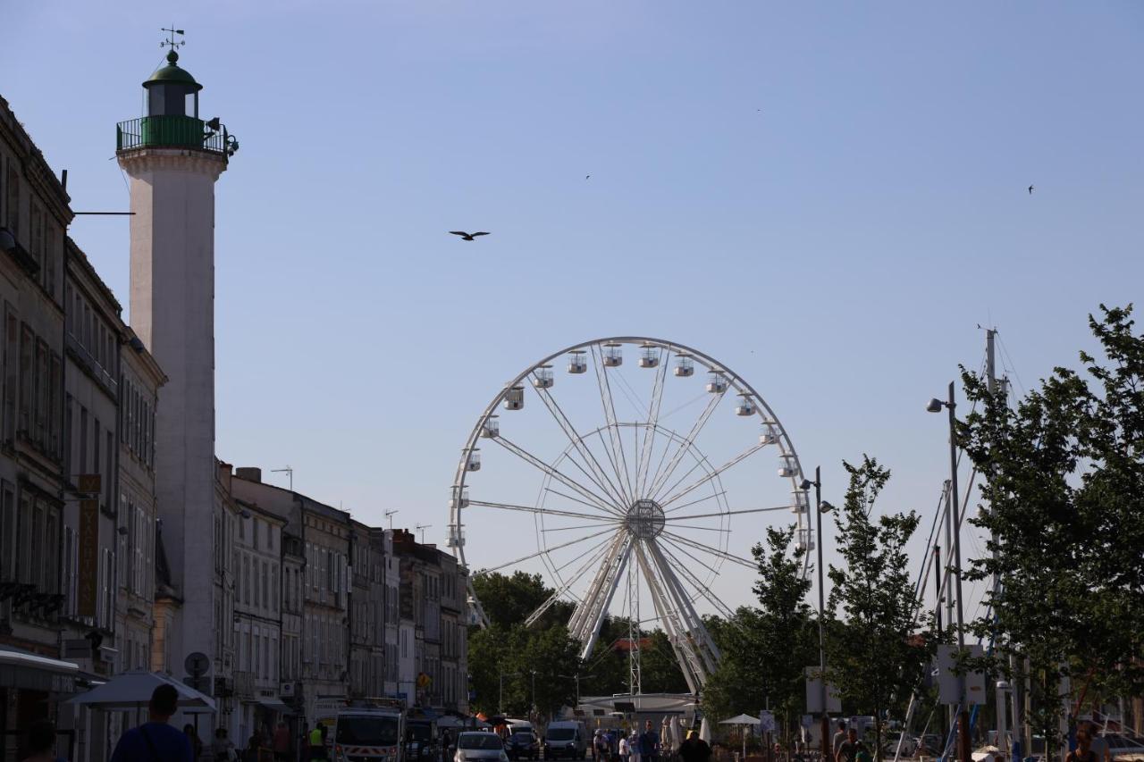 Un Hotel Sur Le Port Λα Ροσέλ Εξωτερικό φωτογραφία
