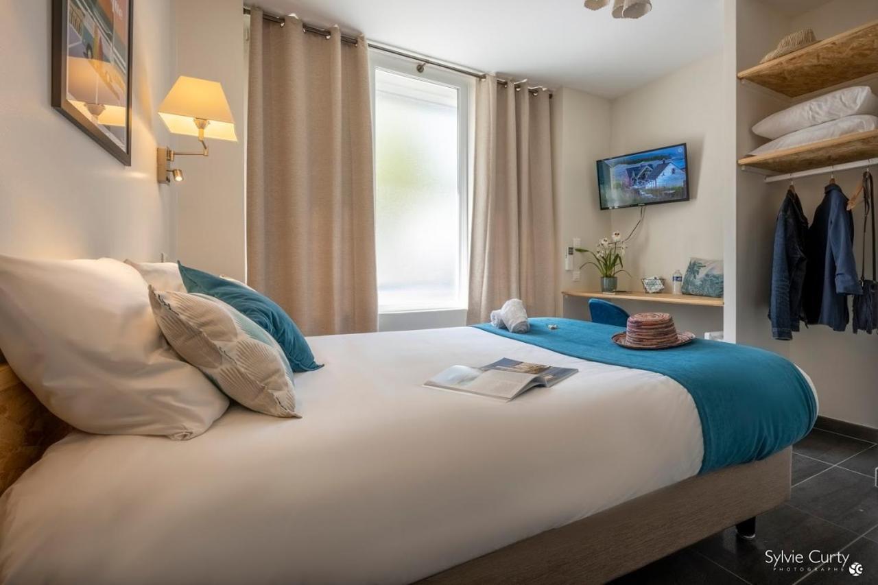 Un Hotel Sur Le Port Λα Ροσέλ Εξωτερικό φωτογραφία